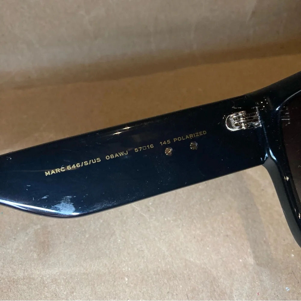Marc jacobs sunglasses 646S